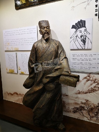 博物館展廳展陳玻璃鋼仿鑄銅人物雕塑玻璃鋼仿黃銅雕塑圓雕設(shè)計定制