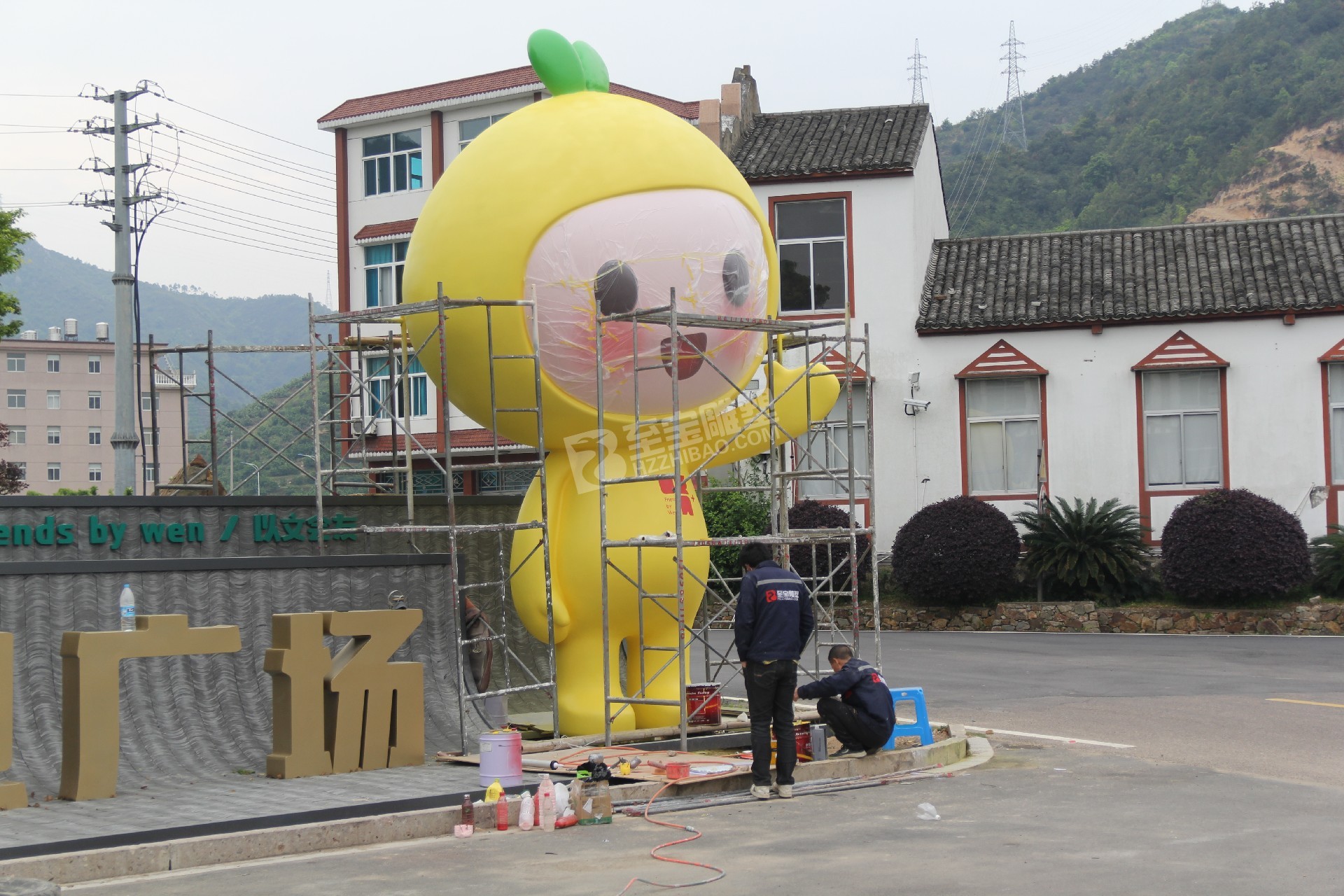 臺州文旦觀光風(fēng)情帶建設(shè)玻璃鋼IP娃娃雕塑項(xiàng)目